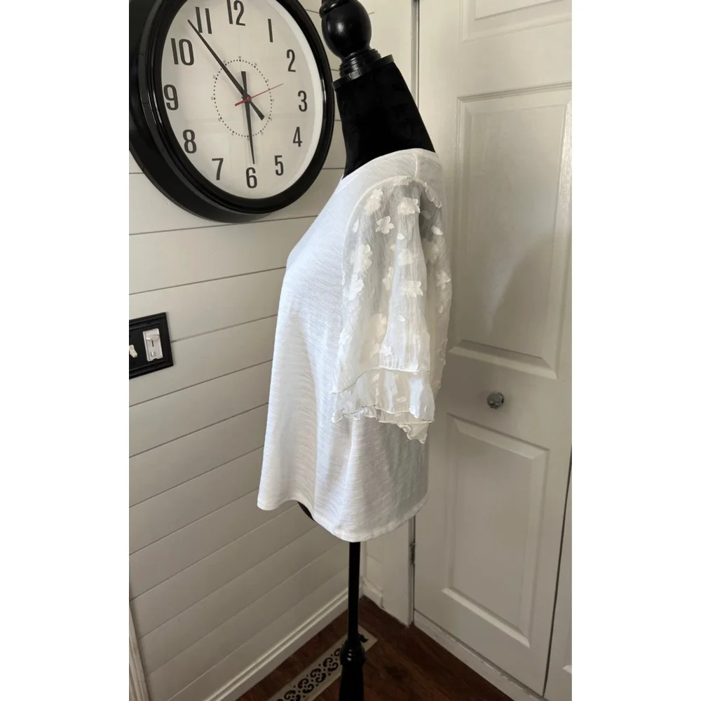 New Anthropologie Lace Ruffled Sleeve T-Shirt S - Picture 3 of 8